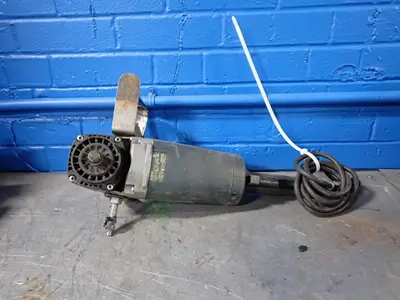 Bosch 7" Grinder