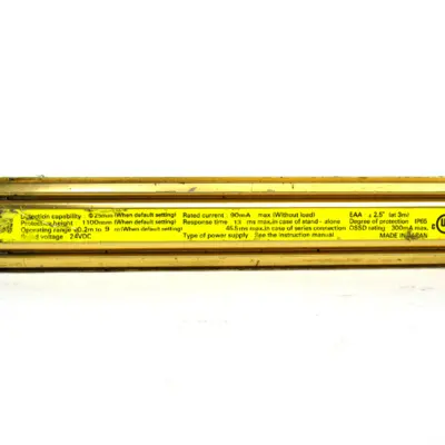 USED OMRON F3SJ-A1100P25-D-TS