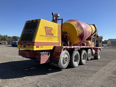 Used 2001 ADVANCE 5 AXLE Concrete Mixer Trucks Michigan US | Miedema Asset Management Group #1579194