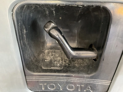USED 2015 TOYOTA 7BPUE15