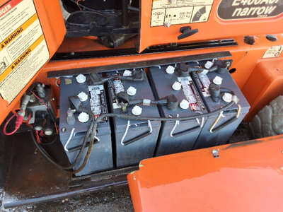 USED 2013 JLG E400AJPN