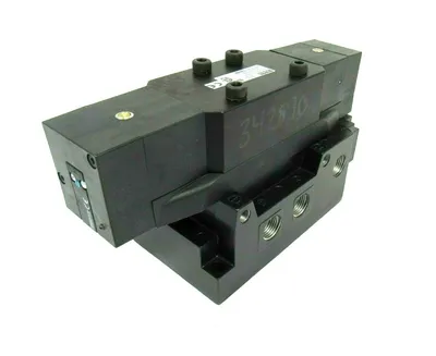 NEW PARKER H3217BGA23B CONTROL VALVE