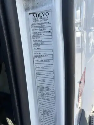 Used 2022 VOLVO VNR64T300 Conventional trucks California US | Ben Kaplan Equipment #1284794