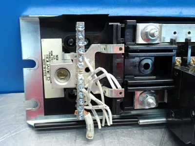 Used SQUARE D NQM810M1CSB8 Electrical Panels Ohio US | HGR 24 #884238