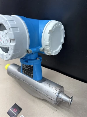 NEW Endress+Hauser 83F15-A999CAAACAAA