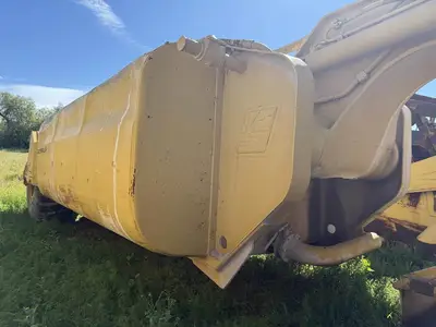 USED 1974 CATERPILLAR 621