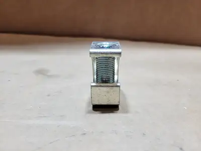 NEW THOMAS & BETTS LL2506