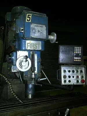 Used First / Long Chang LC 20 VS Horizontal & Vertical Ram Type Mills Quebec CA | Machineco #1256391