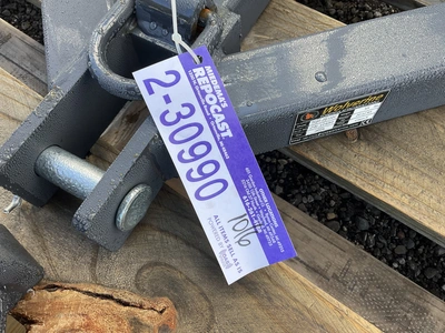 Used WOLVERINE TQH-26-02C TRAILER RECEIVER HITCH ADAPTER Miscellaneous Equipment Michigan US | Miedema Asset Management Group #1474605
