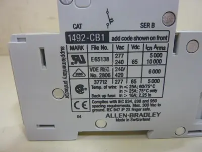 USED ALLEN BRADLEY 1492-CB1/G300 SER B