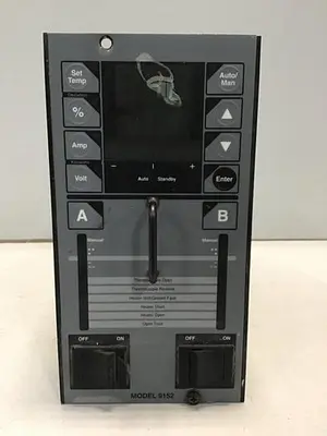 USED HUSKY 9152