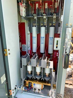 USED ALLEN BRADLEY 1520-V4DBDA-1