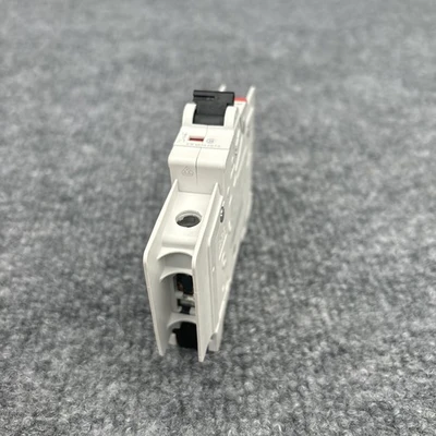 Used ABB SU201M-K0.5 Circuit Breakers California US | Davliegogo LLC #1707397