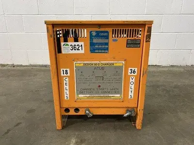 USED 1991 GNB BATTERIES (CANADA) INC. 90D18GTD600-K