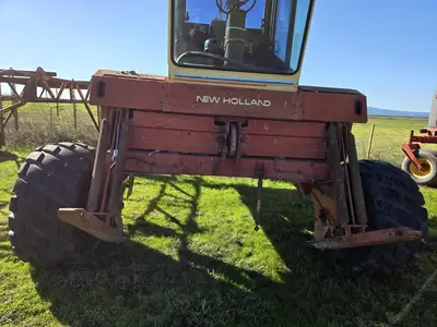 USED 1990 NEW HOLLAND 1118