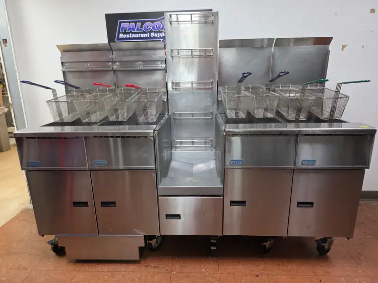 Used Pitco Used 2016 Pitco SGH50-4 Natural Gas Frying Station with Basket Hanger - FG5 Cookers / Coolers / Fryers Illinois US | Falcon Restaurant Supply #1374819