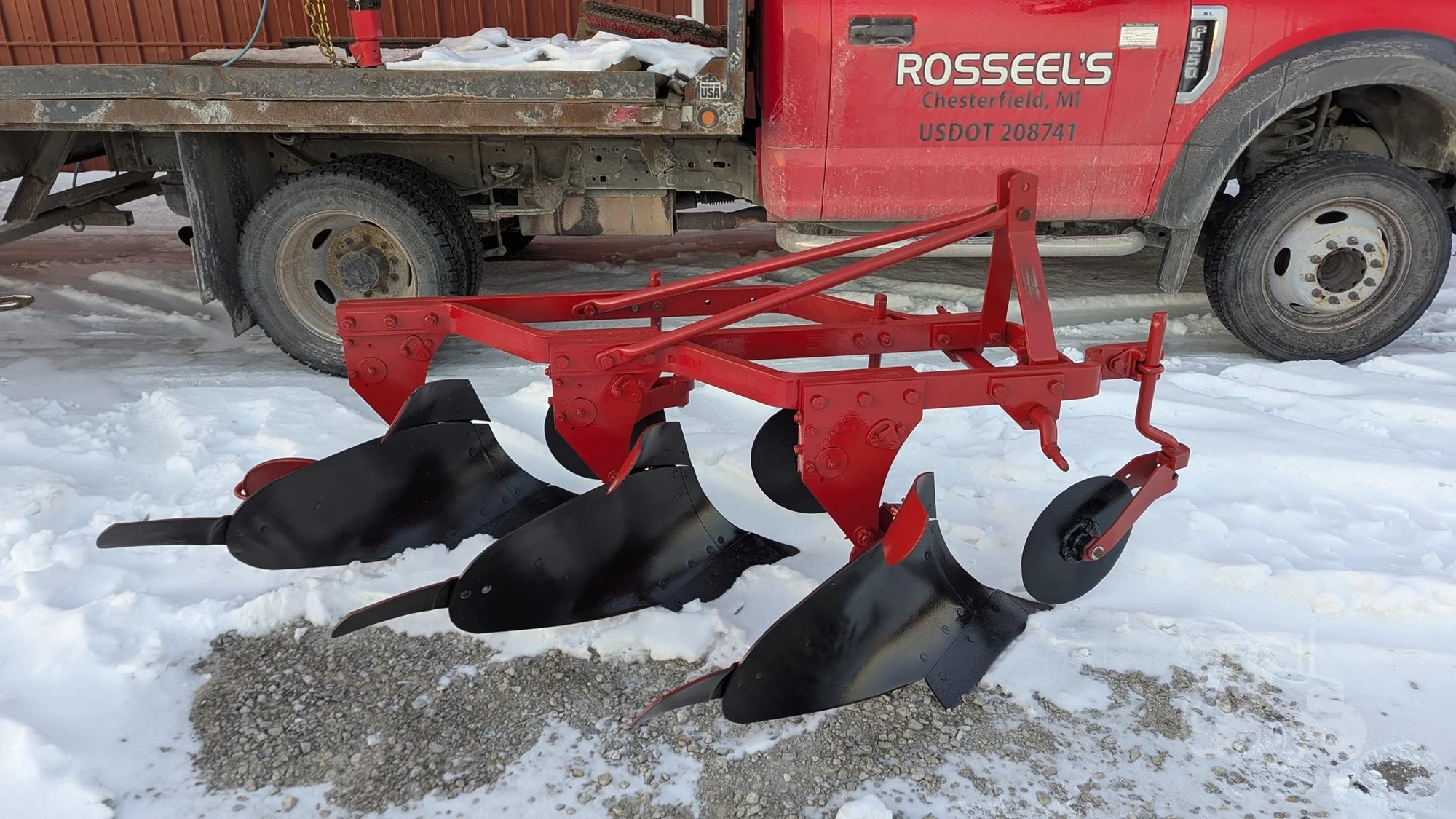 USED MASSEY FERGUSON 66