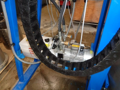Motorised hydraulic power pack to suit pilot stirrer