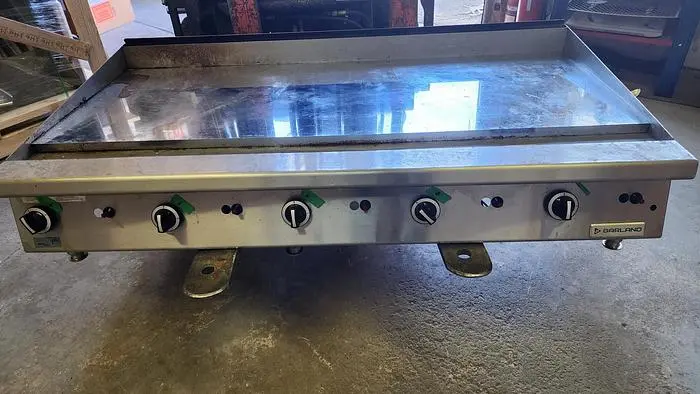 Used GARLAND GTGG60-GT60M Gas Cooking Equipment British Columbia CA | Surrey Food Equipment #431949