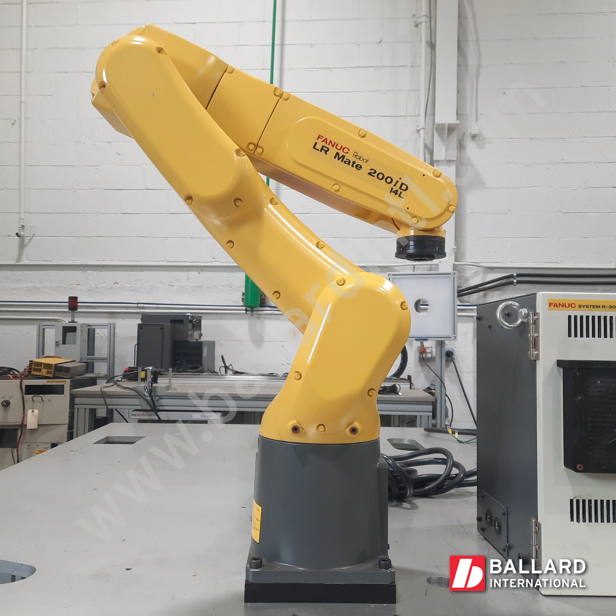 FANUC LR Mate 200iD/14L Robot System w/R30iB Mate Plus