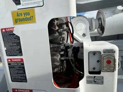 Used 2018 ALTEC AA55E MH Bucket (boom) trucks Florida US | Truck and Van Outlet #1509192