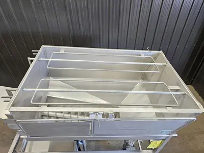 Used Screw Conveyor, 9” diameter x 108” long