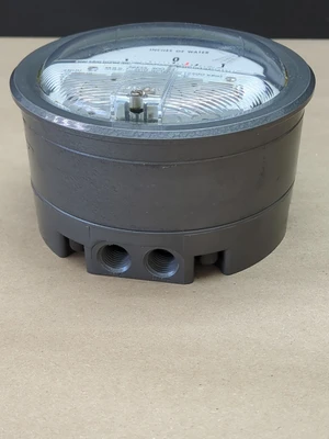 New | in-Stock Dwyer 4304 Air Pressure Regulators Indiana US | J&J Industrial Supply #678114