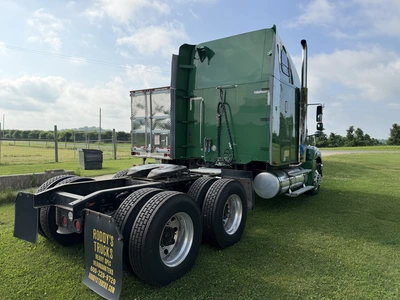 Used 2006 FREIGHTLINER COLUMBIA TANDEM AXLE SEMI TRUCK Conventional trucks Michigan US | Miedema Asset Management Group #1287701