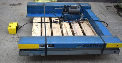 SOUTHWORTH LS2-35 scissor Lifts | Mohawk Machinery (2)