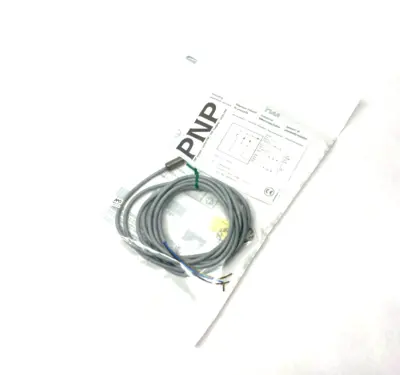 New | in-Stock Micro Detectors PE6/CP-1A Proximity Sensors Michigan US | Maverick Industrial Sales #1454208