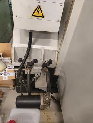 Used 2003 INTOS VOC 1000 Vertical Machining Centers CZ | Amaron s.r.o. #1060957