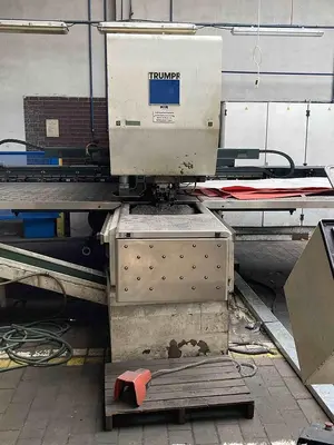 Used 1991 TRUMPF TRUMATIC 260 ROTATION Turret Punches CZ | Amaron s.r.o. #1338359