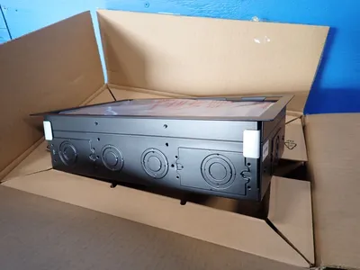 Used LEGRAND PAC525FC Electrical Boxes Ohio US | HGR 24 #1288630