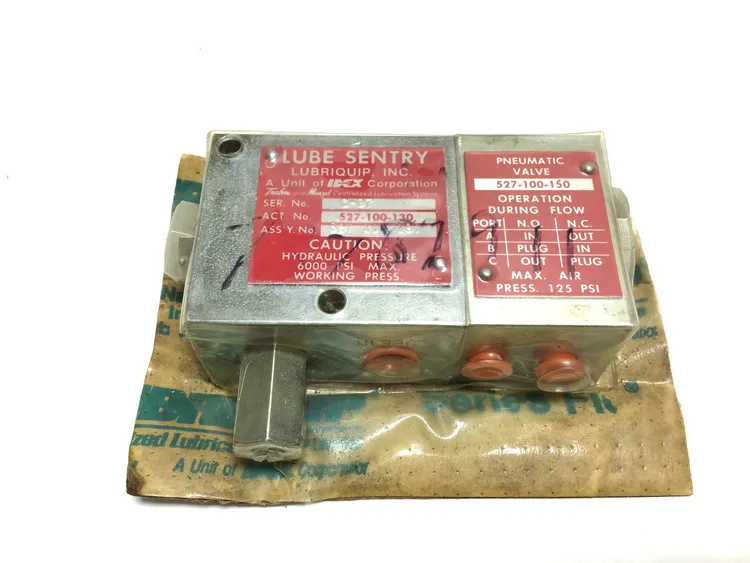 Used LUBRIQUIP 📦 MODEL: 527-100-130 – GENUINE LUBRIQUIP COMPONENT FOR SEAMLESS INTEGRATION INTO EXISTING SYSTEMS. Valves/Fittings | Moses B Glick #993624