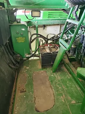 USED 2002 JOHN DEERE 9750 STS