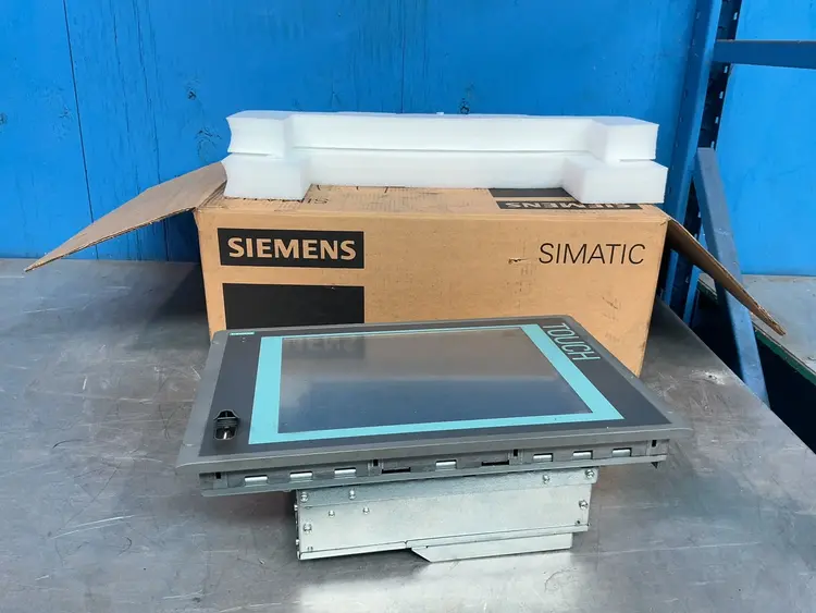 Used 2017 SIEMENS 6AV78920FD211AB0 Automation Control (HMI) Ohio US | HGR 24 #1312245