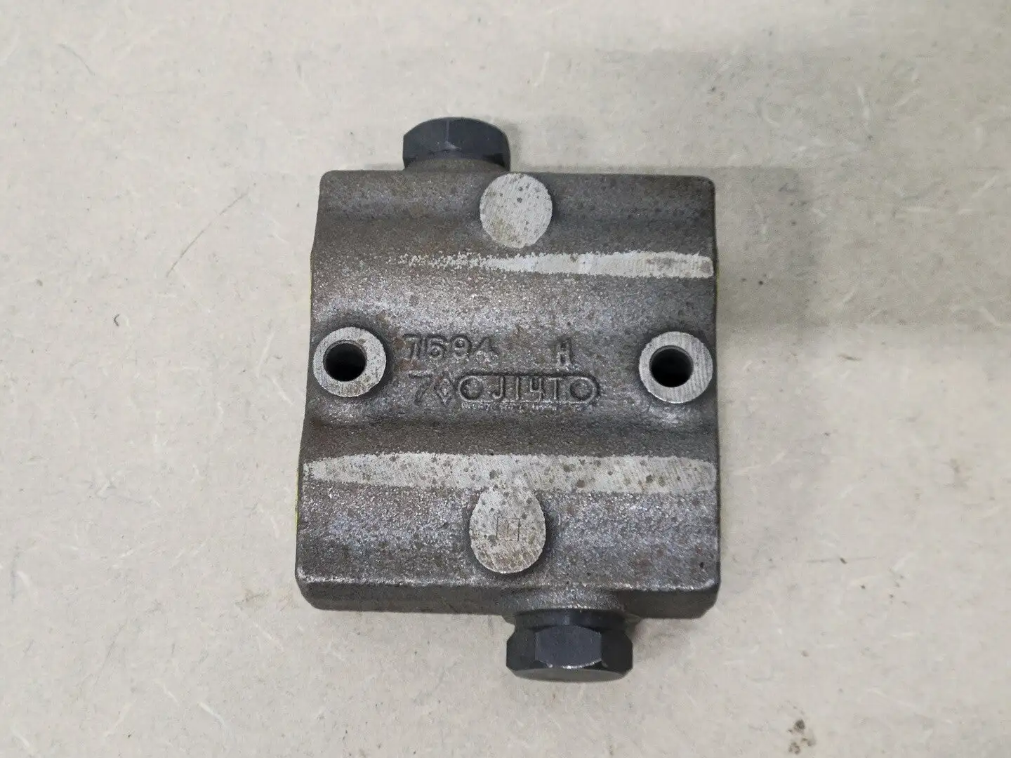 Hydraulic Block Valve 7594H, 1600 PSI