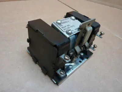 USED CUTLER HAMMER 9575ED17-1