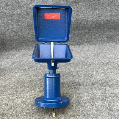 Used Magnetrol P61-2G3A-PAA Industrial Controls California US | Davliegogo LLC #1705331