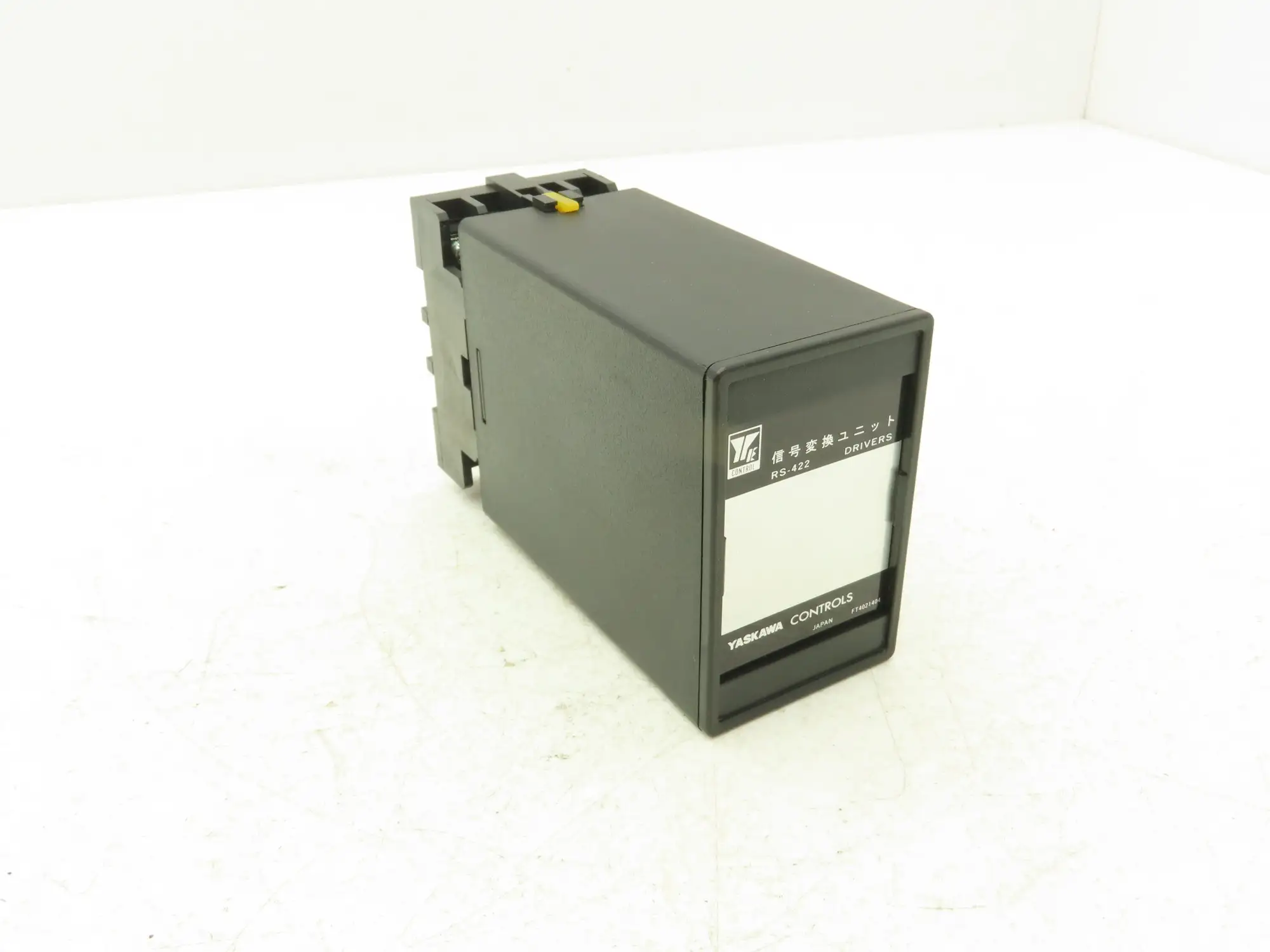 Yaskawa Controls LRX-02/A1 Driver I/O Input Output Control Module RS-422