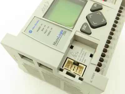 Allen Bradley 1763-L16AWA MicroLogix 1100 16 Point PLC Controller Series B FW 12