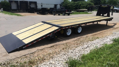 USED 2022 Elite 22K Low-Pro Gooseneck
