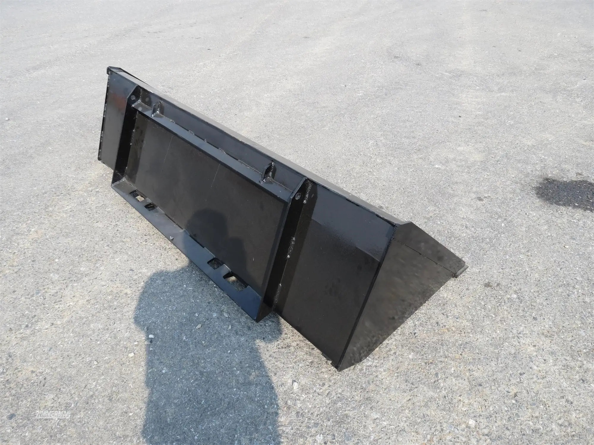 New | in-Stock 2025 ZFS 83U Skid Steer Buckets Pennsylvania US | Zimmerman Farm Service #1410490