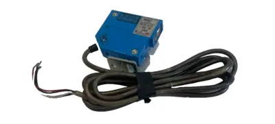 NEW SICK WL10-3122 PROXIMITY SWITCH WL103122