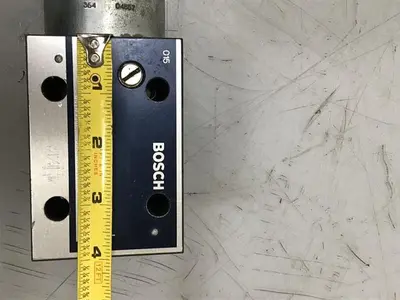 USED BOSCH 0 810 001 825