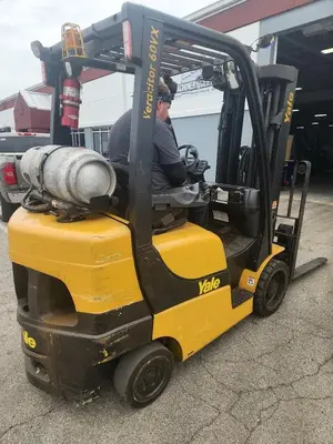 USED 2015 YALE GLC060VXNVSE085