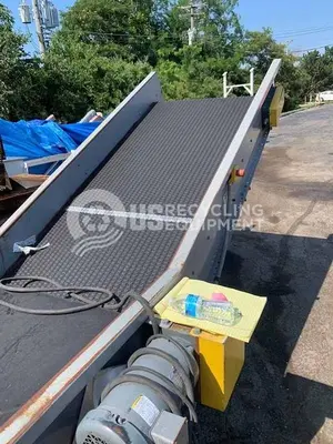 Unknown Manufacturer: Used 36" x 23' Flat Top, Rubber Belt