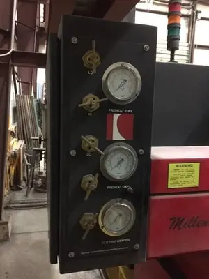 USED KOIKE PLASMA/OXYFUEL VERSAGRAPH MILLENNIUM VGM 3100 VERSAGRAPH MILLENNIUM 3100