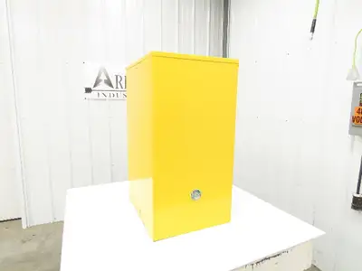 Used AGENT _UNKNOWN_ Biological Safety Cabinets Indiana US | Arrow Industrial #1367470