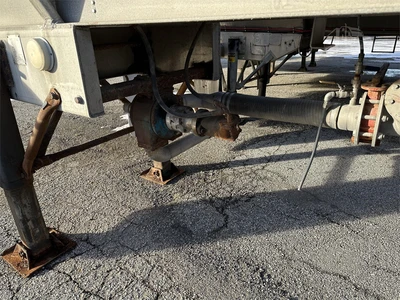 Used 1991 WALKER _UNKNOWN_ Tanker Trailers Indiana US | Lakeshore Equipment Sales #1546605
